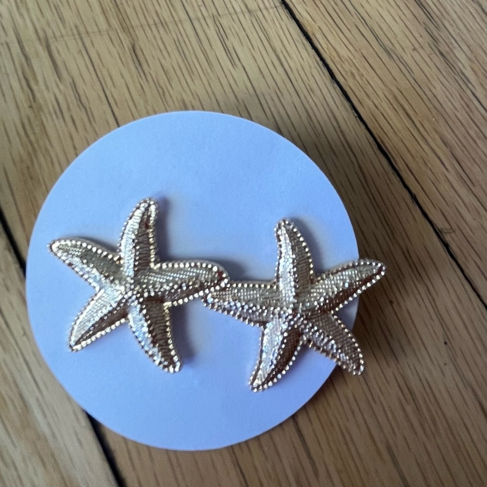 Starfish earrings